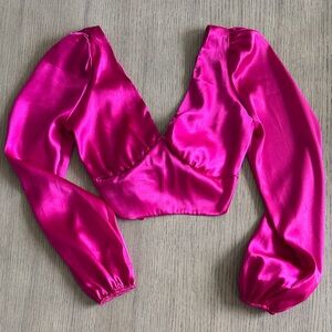 12th Tribe Fuchsia Satin Long Sleeve V-Neck Crop Blouse